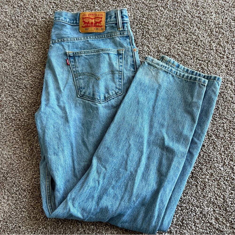 Levi 550s